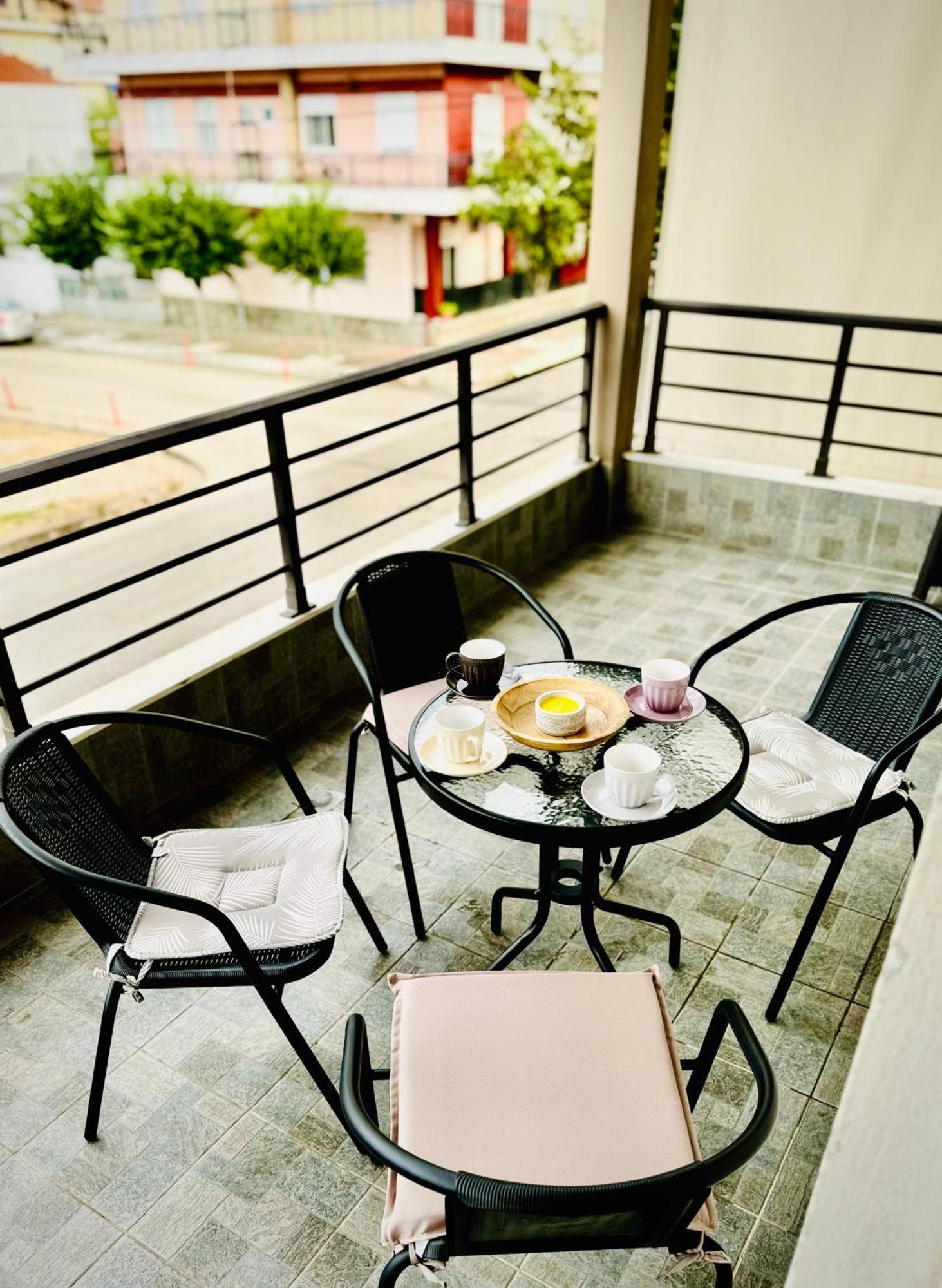 Gemuetliche Mit Balkon Orestiada